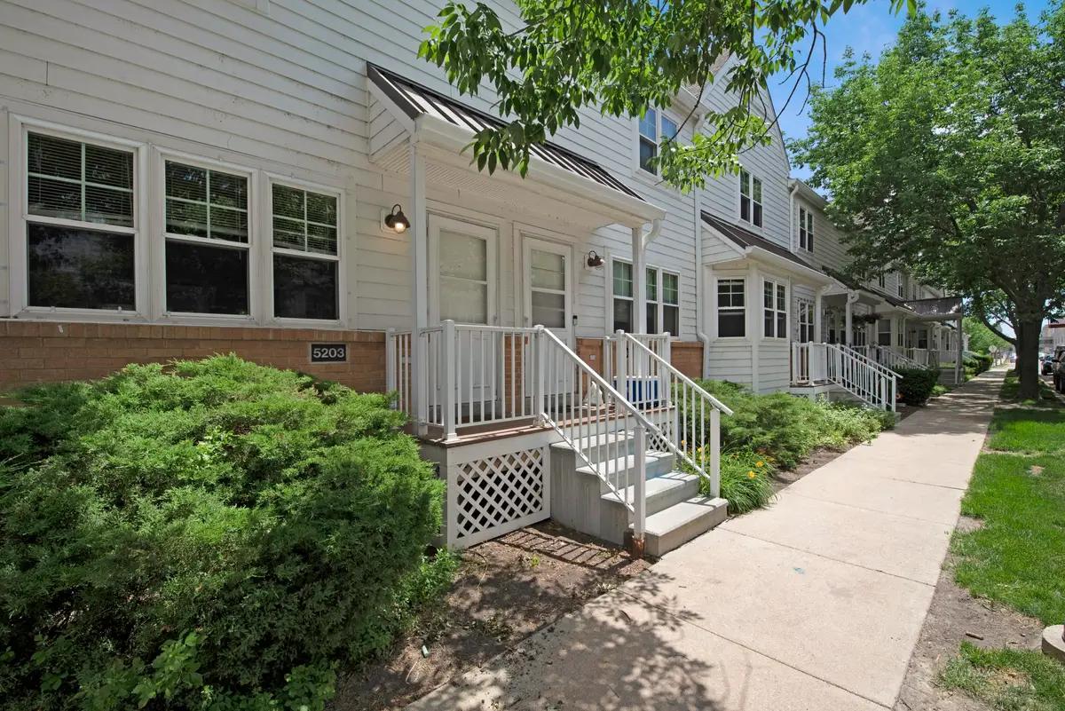 undefined apartments for rent - image - dsc_4771.jpg0